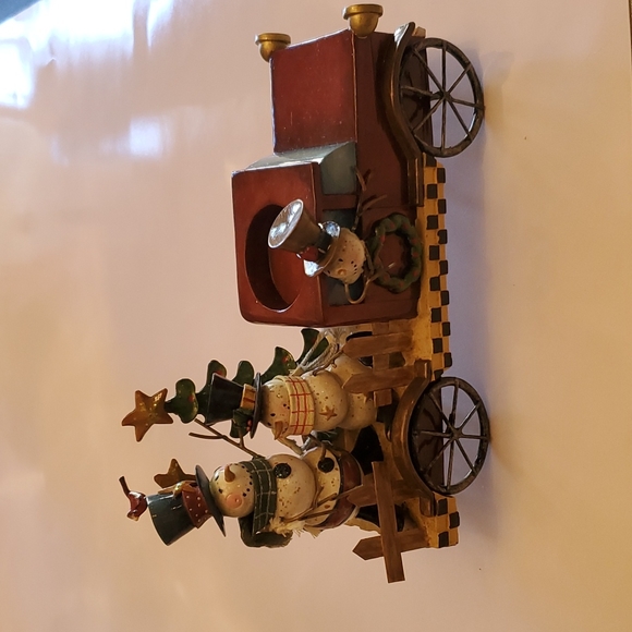 Tailgating snowmen - Picture 1 of 6